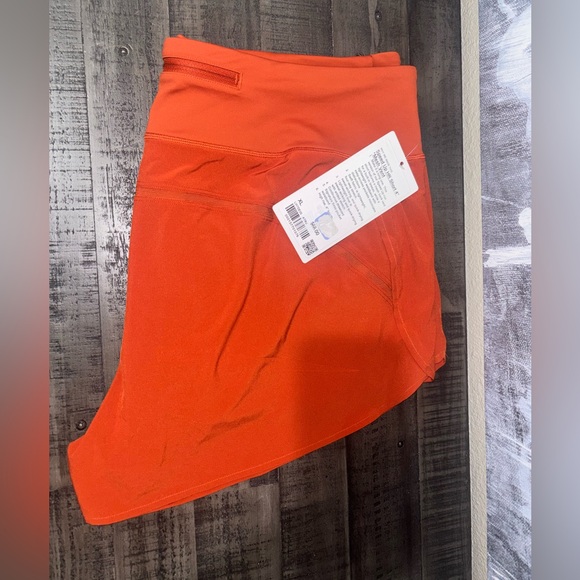 Lululemon Speed Up Mid Rise shorts with a 4-inch in Autumn Rust SZ XL - Picture 7 of 8